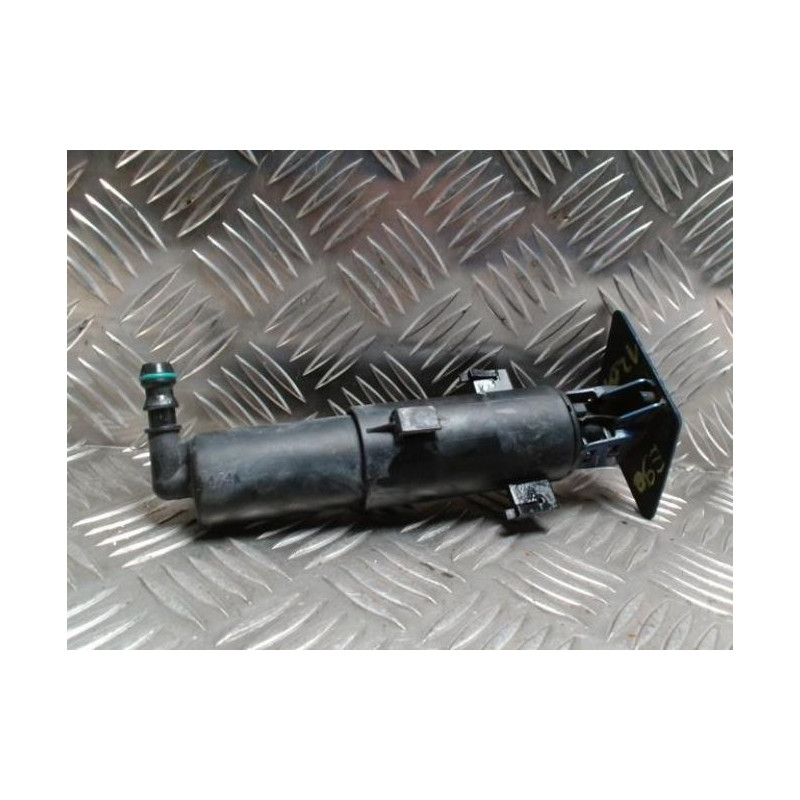 Gicleur lave phare BMW SERIE 3 E90 PHASE 2 d’occasion