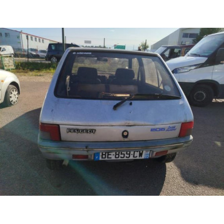 Calandre PEUGEOT 205 PHASE 2 d’occasion