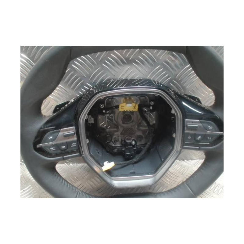 Volant PEUGEOT 308 3 d’occasion