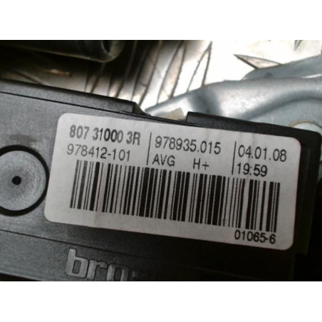 Leve vitre electrique avant gauche RENAULT LAGUNA 3 PHASE 1 d’occasion