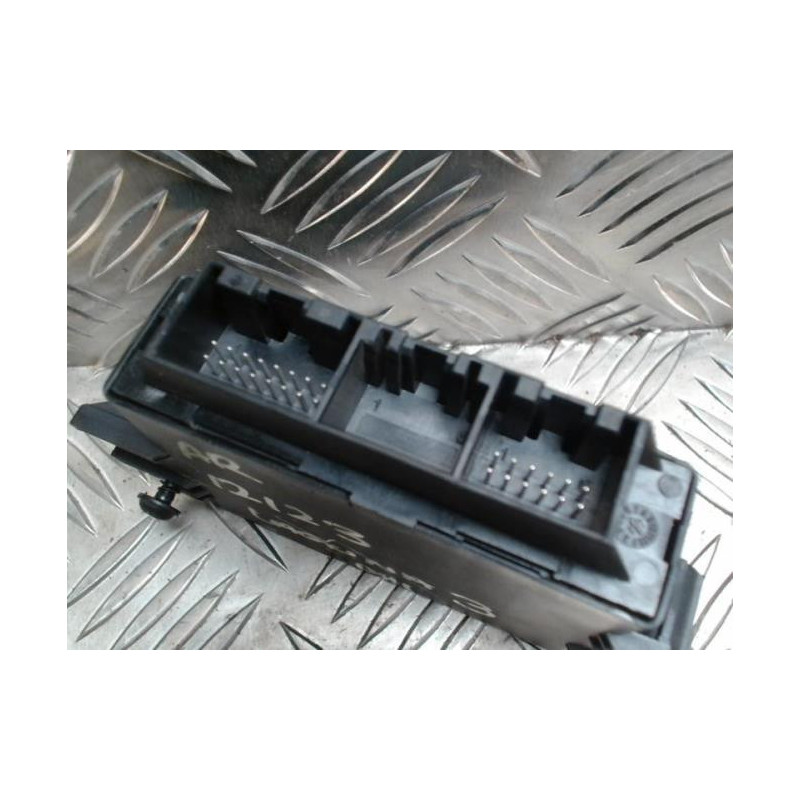 Boitier d'aide au stationnement RENAULT LAGUNA 3 PHASE 1 d’occasion