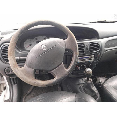 Leve vitre electrique avant droit RENAULT MEGANE 1 PHASE 2 CABRIOLET d’occasion