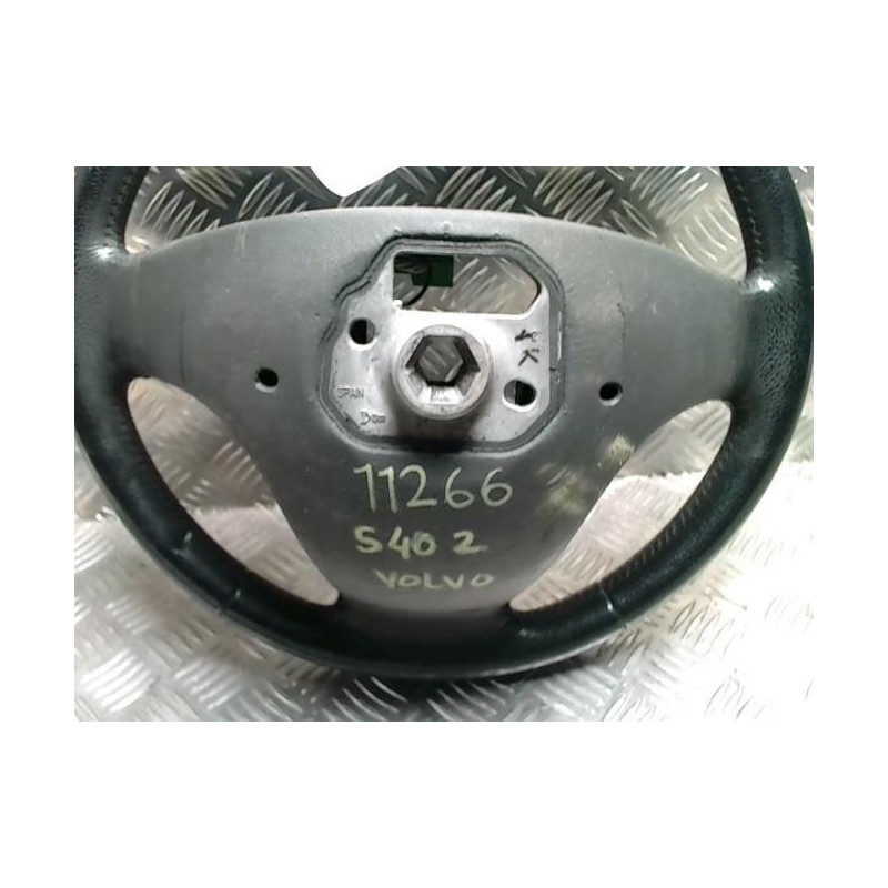 Volant VOLVO S 40 2 PHASE 1 d’occasion