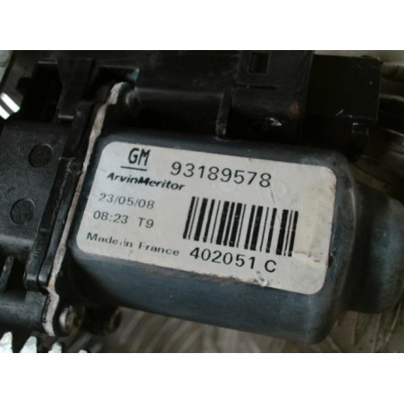 Leve vitre electrique avant droit OPEL MERIVA A PHASE 2 d’occasion