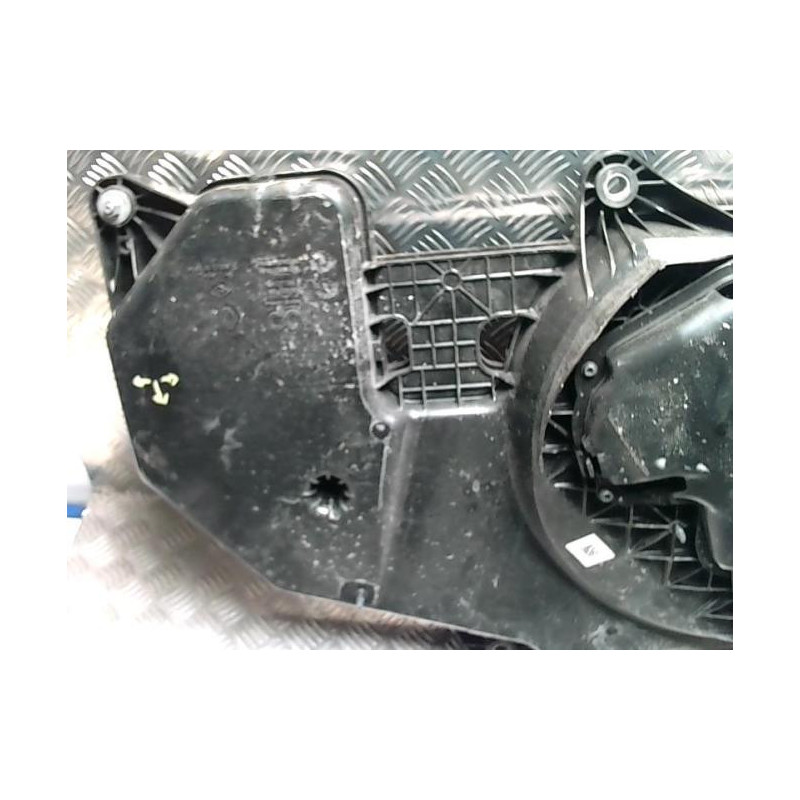 Reservoir AdBlue RENAULT MEGANE 4 PHASE 2 d’occasion