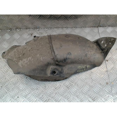 Pare boue arriere droit RENAULT CLIO 2 PHASE 2 d’occasion