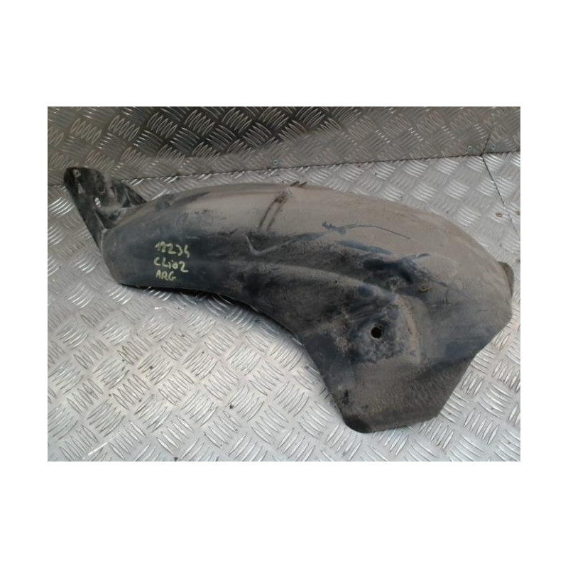 Pare boue arriere gauche RENAULT CLIO 2 PHASE 2 d’occasion
