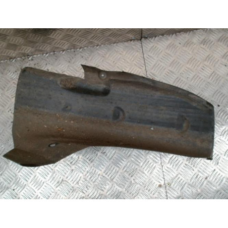 Pare boue arriere gauche RENAULT CLIO 2 PHASE 2 d’occasion