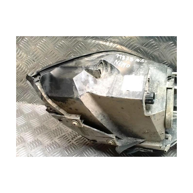 Optique avant principal droit (feux)(phare) CITROEN NEMO d’occasion