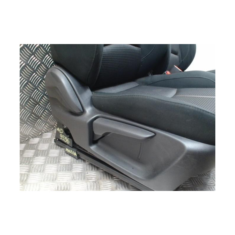 Interieur complet MAZDA 3 3 PHASE 1 d’occasion