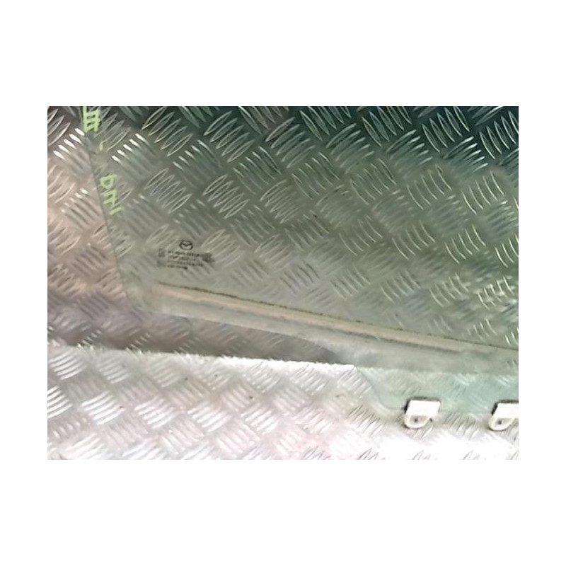 Vitre avant droit MAZDA 3 3 PHASE 1 d’occasion
