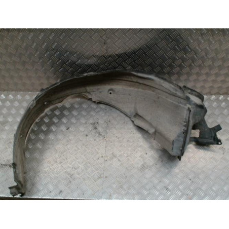 Pare boue avant droit TOYOTA COROLLA VERSO 2 PHASE 2 d’occasion