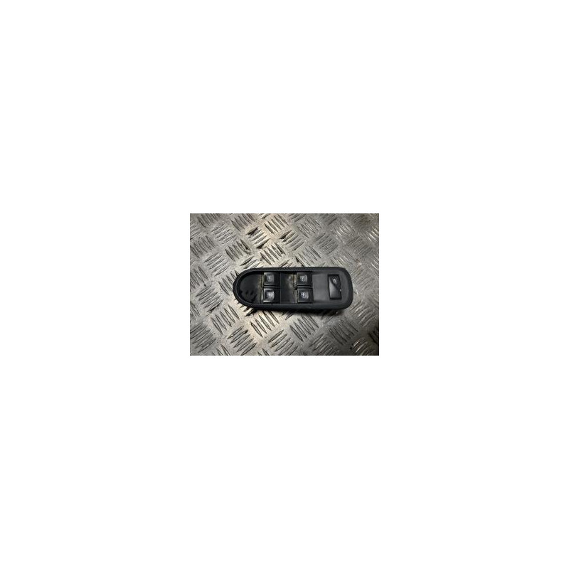 Interrupteur de leve vitre avant gauche DACIA DUSTER 1 PHASE 2 d’occasion