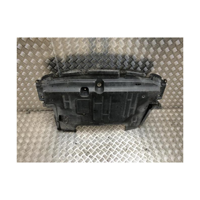 Cache sous moteur TOYOTA YARIS 2 PHASE 1 d’occasion