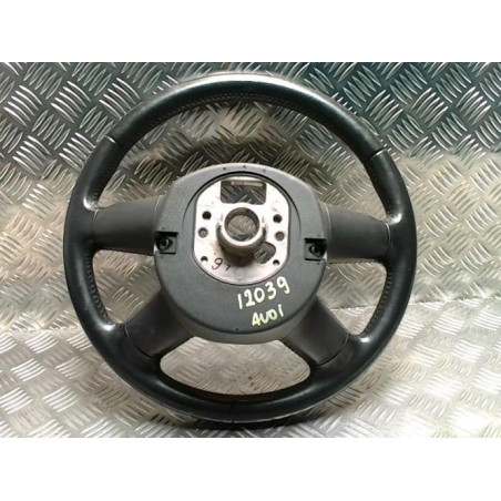 Volant AUDI A4 3 AVANT PHASE 1 BREAK d’occasion