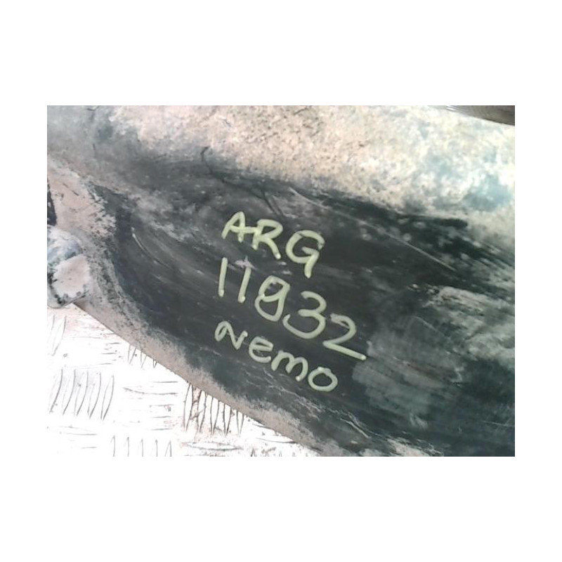 Pare boue arriere gauche CITROEN NEMO d’occasion