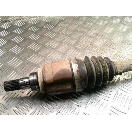 Cardan arriere droit (transmission) DACIA DUSTER 1 PHASE 1 d’occasion
