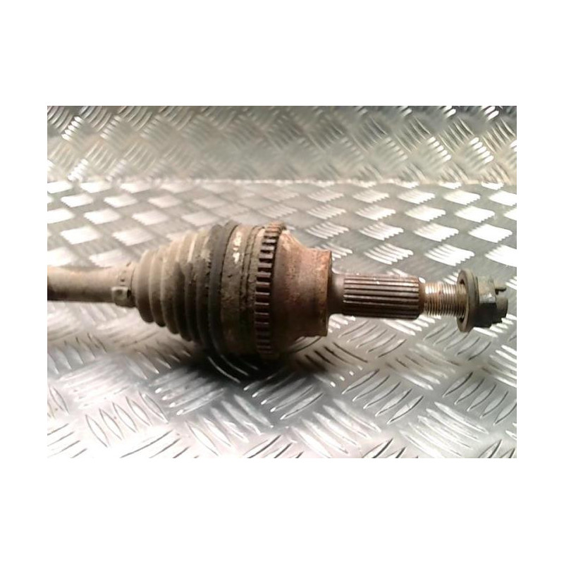 Cardan arriere droit (transmission) DACIA DUSTER 1 PHASE 1 d’occasion