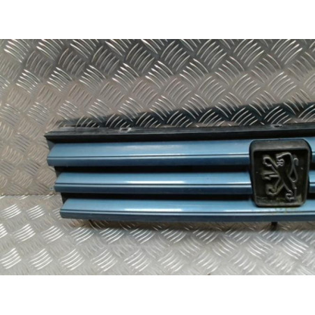 Calandre PEUGEOT 309 PHASE 2 d’occasion