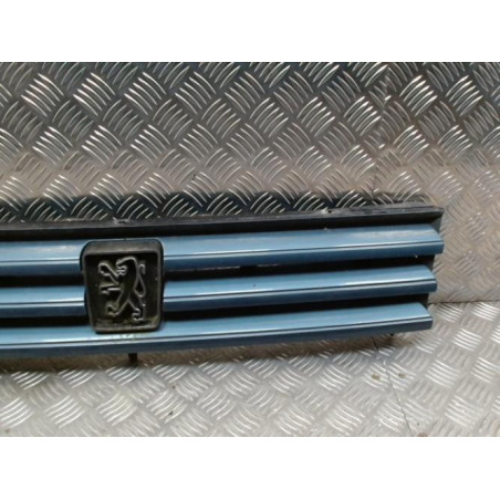 Calandre PEUGEOT 309 PHASE 2 d’occasion