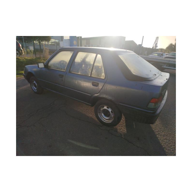 Calandre PEUGEOT 309 PHASE 2 d’occasion