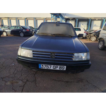 Calandre PEUGEOT 309 PHASE 2 d’occasion
