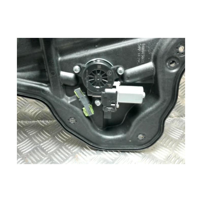 Leve vitre electrique arriere gauche MAZDA 3 3 PHASE 1 d’occasion