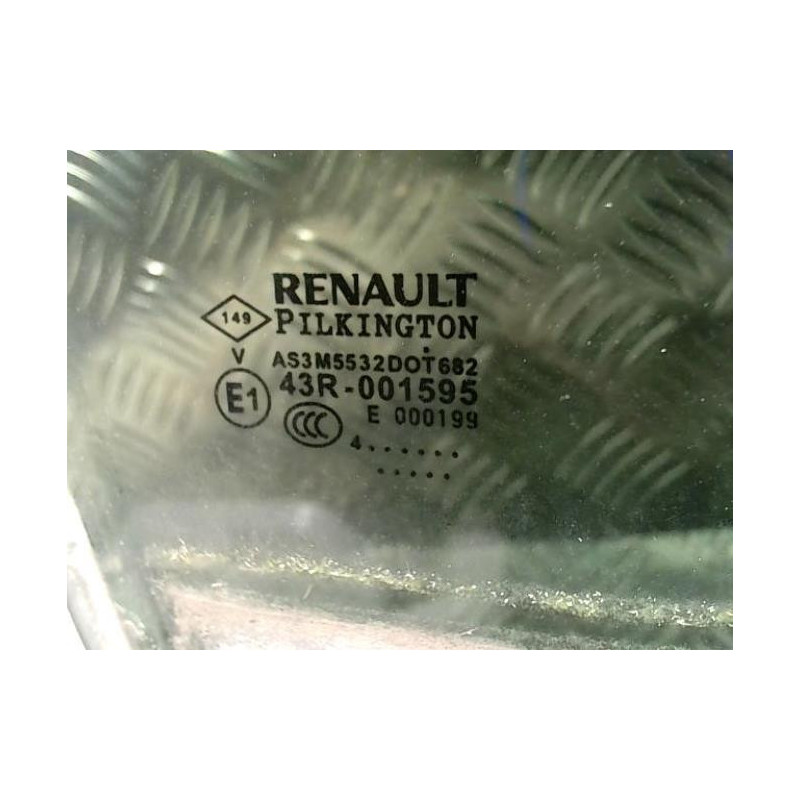 Vitre arriere droit RENAULT CAPTUR 1 PHASE 1 d’occasion