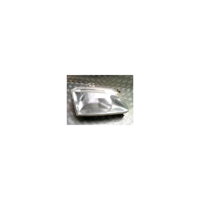 Optique avant principal droit (feux)(phare) RENAULT MEGANE 1 PHASE 1 d’occasion