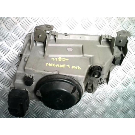 Optique avant principal droit (feux)(phare) RENAULT MEGANE 1 PHASE 1 d’occasion