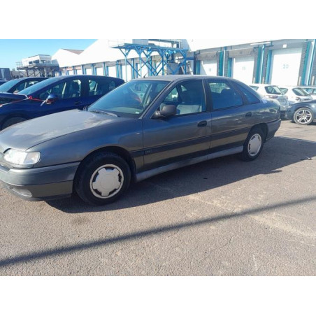 Face avant RENAULT SAFRANE PHASE 1 d’occasion