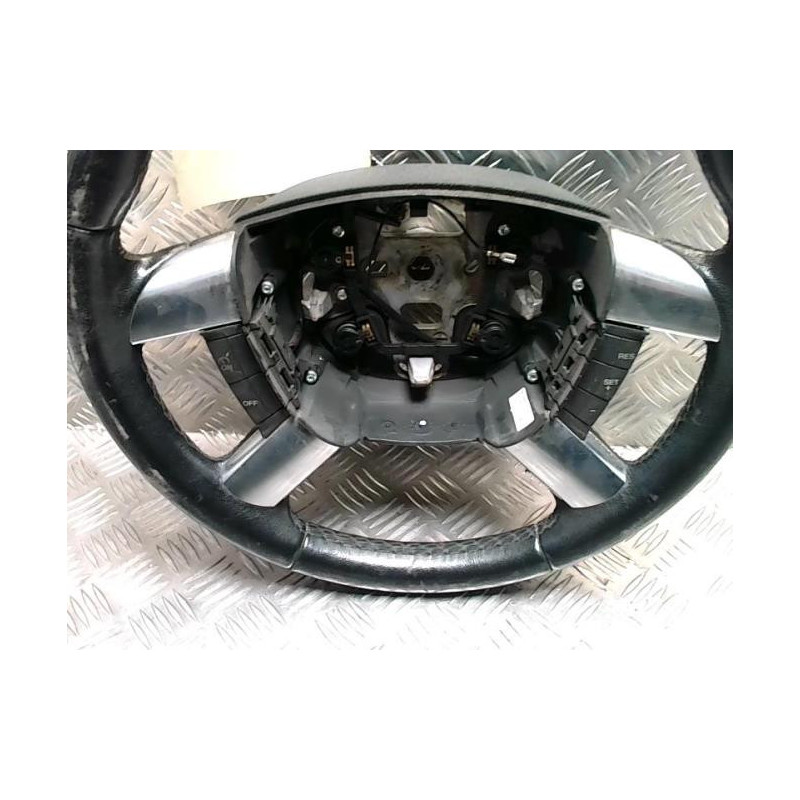 Volant FORD FOCUS 2 PHASE 2 d’occasion
