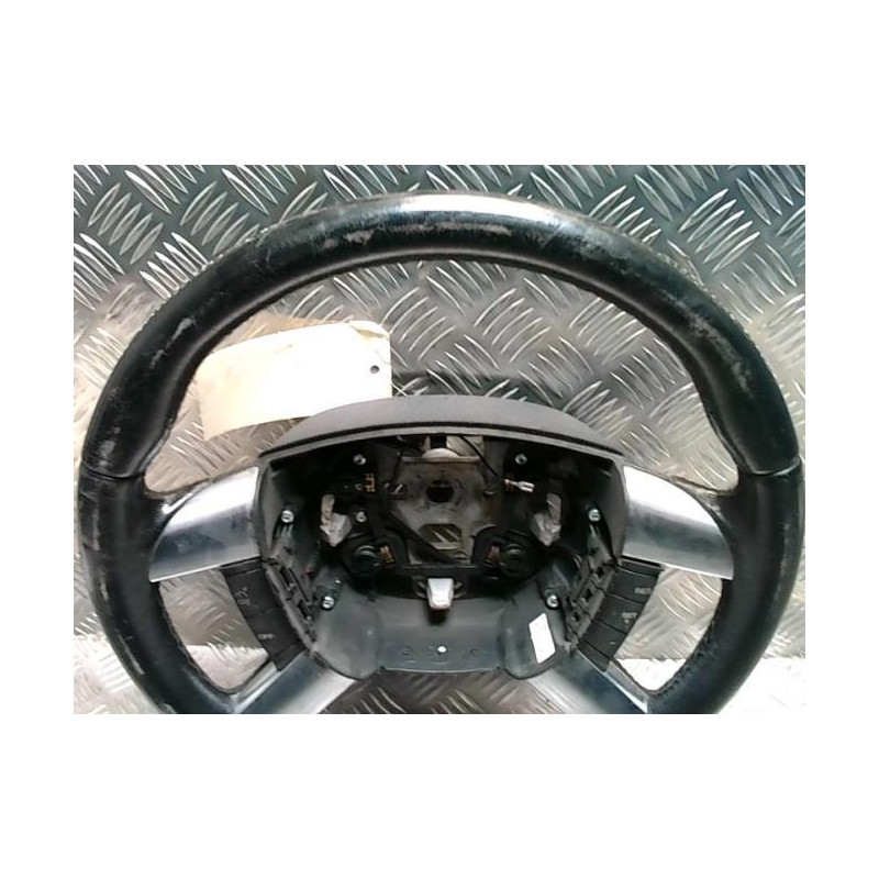 Volant FORD FOCUS 2 PHASE 2 d’occasion
