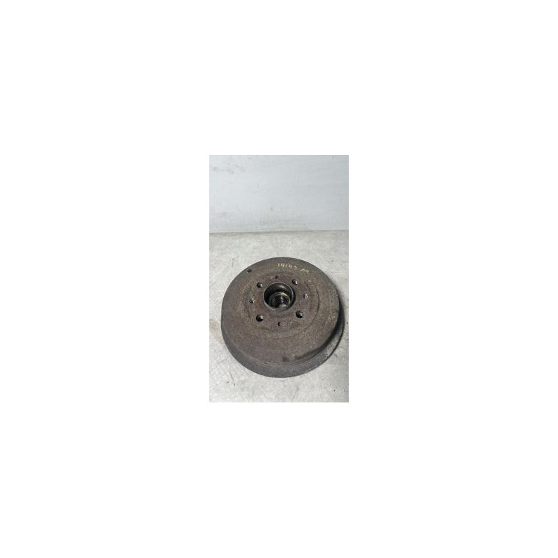 Tambour arriere droit FIAT GRANDE PUNTO d’occasion