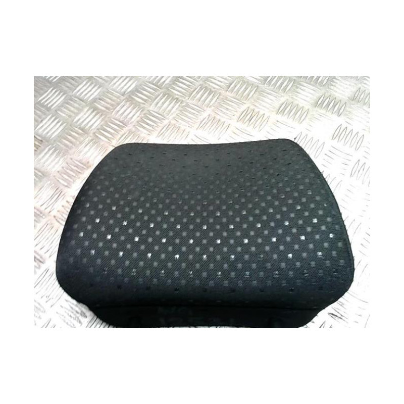 Appui tete avant TOYOTA YARIS 2 PHASE 2 d’occasion