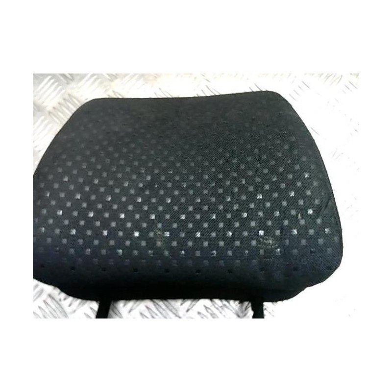 Appui tete avant TOYOTA YARIS 2 PHASE 2 d’occasion