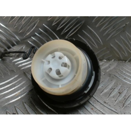 Bouchon de carburant TOYOTA YARIS 2 PHASE 2 d’occasion