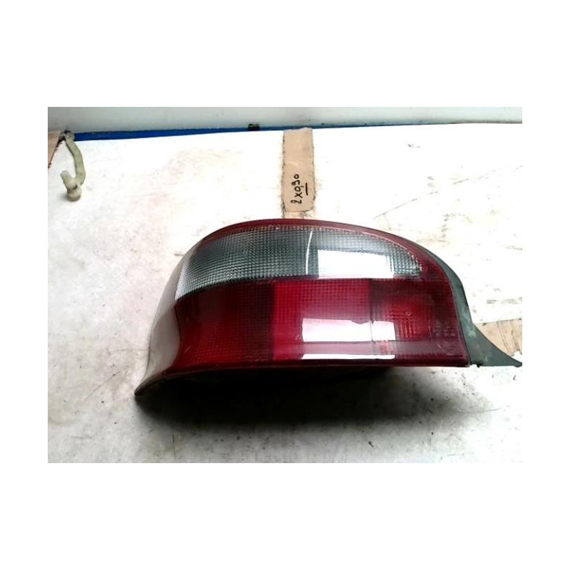 Optique avant principal droit (feux)(phare) CITROEN XSARA PICASSO PHASE 2 d’occasion