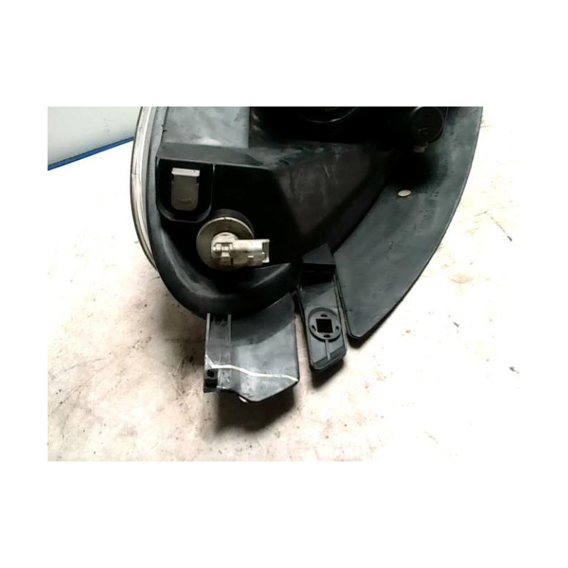 Optique avant principal droit (feux)(phare) CITROEN XSARA PICASSO PHASE 2 d’occasion