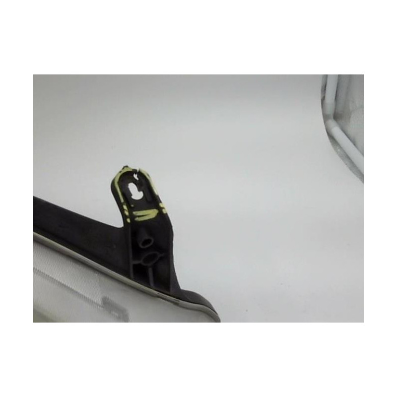 Optique avant principal droit (feux)(phare) OPEL CORSA C PHASE 2 d’occasion