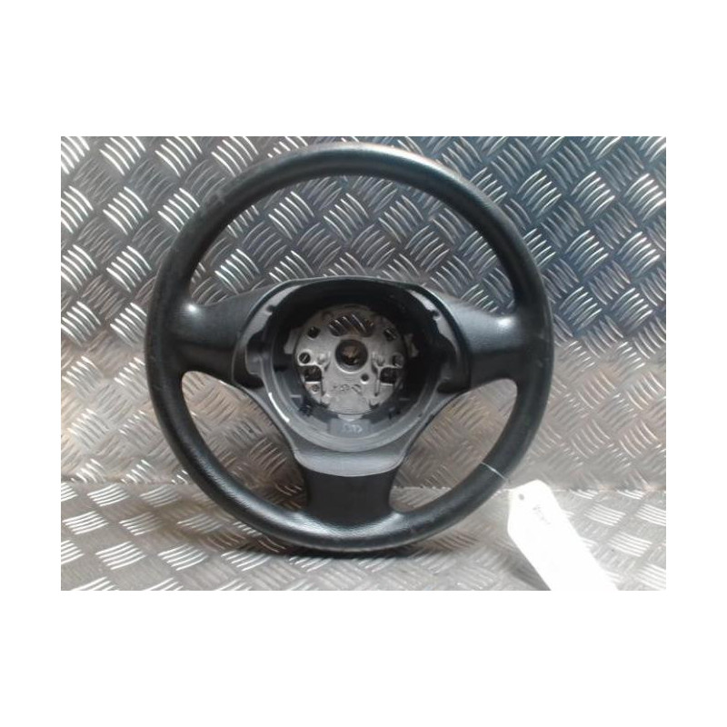 Volant BMW SERIE 1 E81 d’occasion