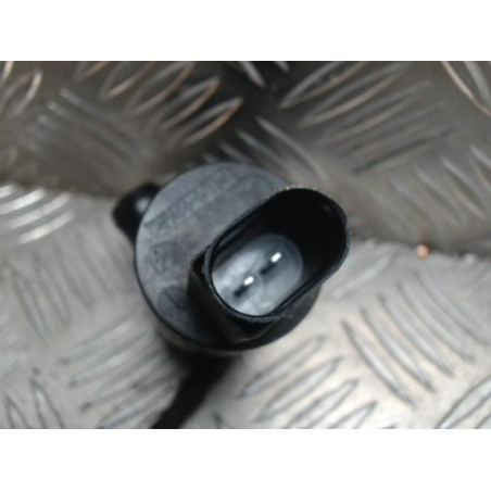 Pompe lave glace avant TOYOTA YARIS 2 PHASE 2 d’occasion