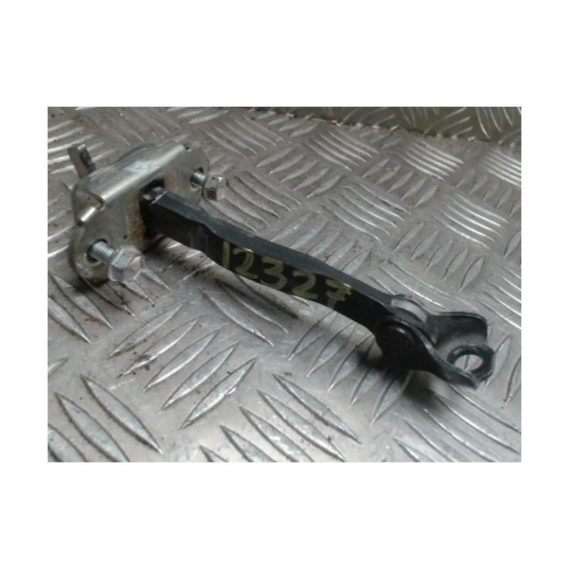 Tirant de porte avant gauche TOYOTA YARIS 2 PHASE 1 d’occasion