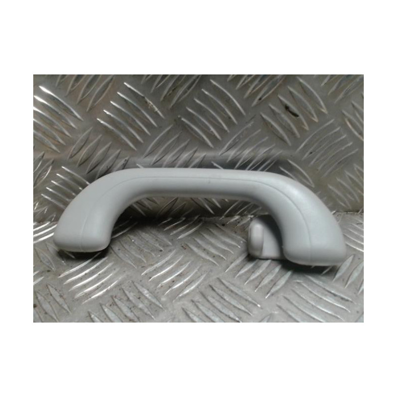 Poignee de maintien arriere gauche KIA VENGA PHASE 1 d’occasion