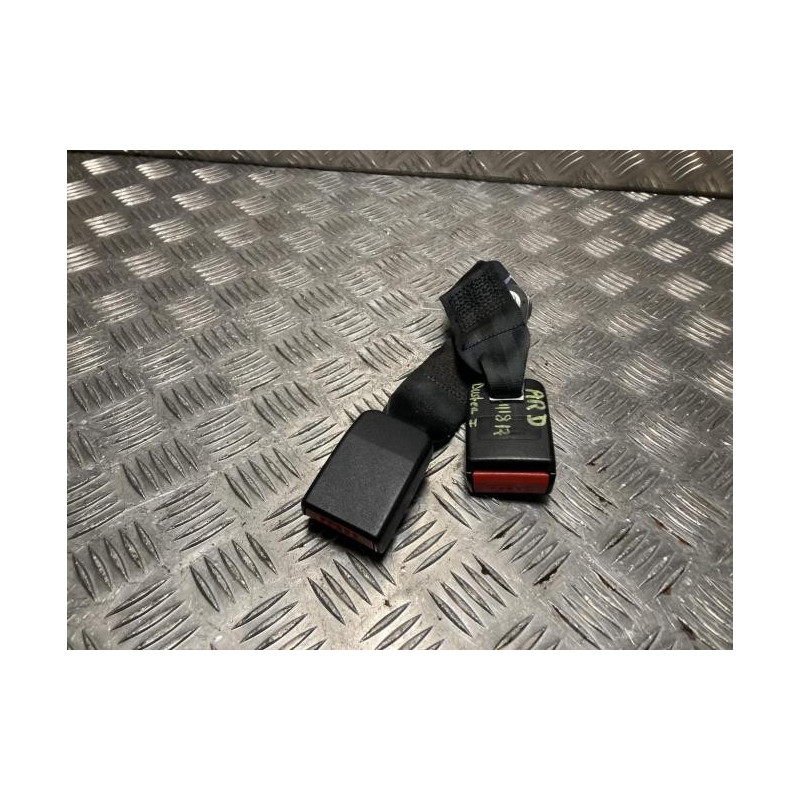 Attache ceinture arriere droit DACIA DUSTER 1 PHASE 2 d’occasion