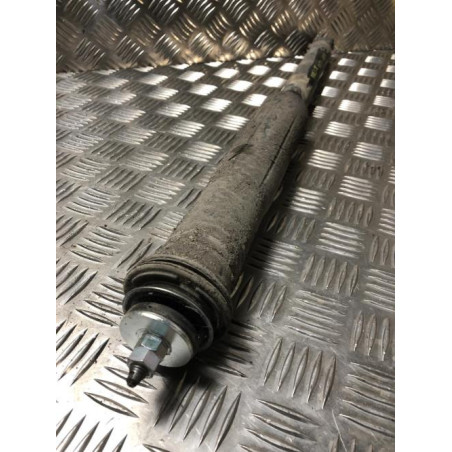 Amortisseur arriere droit TOYOTA YARIS 2 PHASE 1 d’occasion