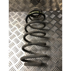 Ressort de suspension arriere TOYOTA YARIS 2 PHASE 1 d’occasion