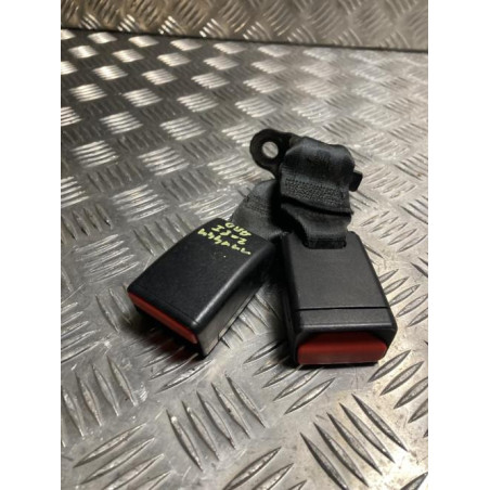 Attache ceinture arriere droit PEUGEOT 208 1 PHASE 2 d’occasion