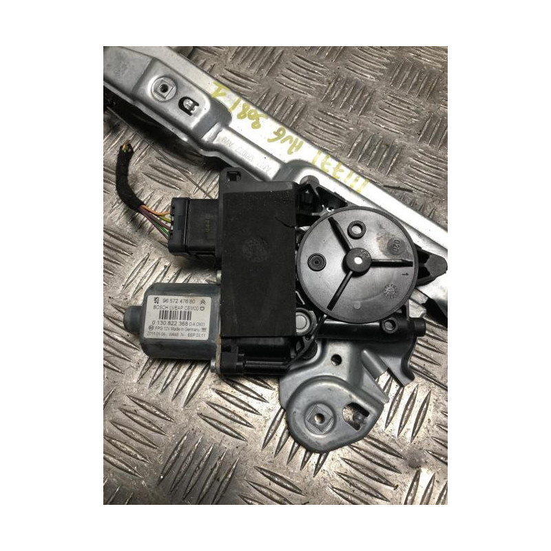 Leve vitre electrique avant gauche PEUGEOT 308 1 PHASE 2 d’occasion