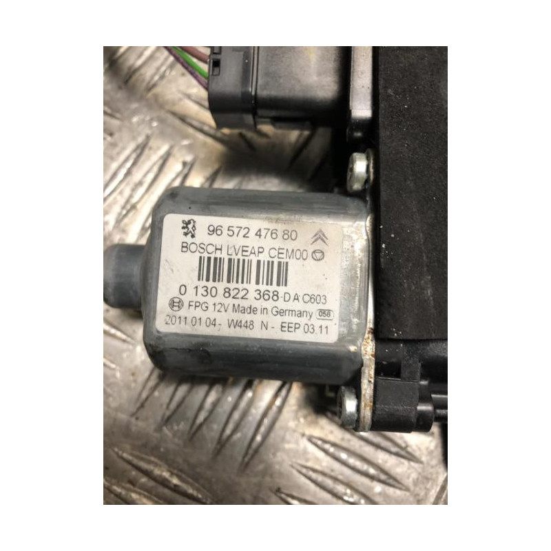 Leve vitre electrique avant gauche PEUGEOT 308 1 PHASE 2 d’occasion
